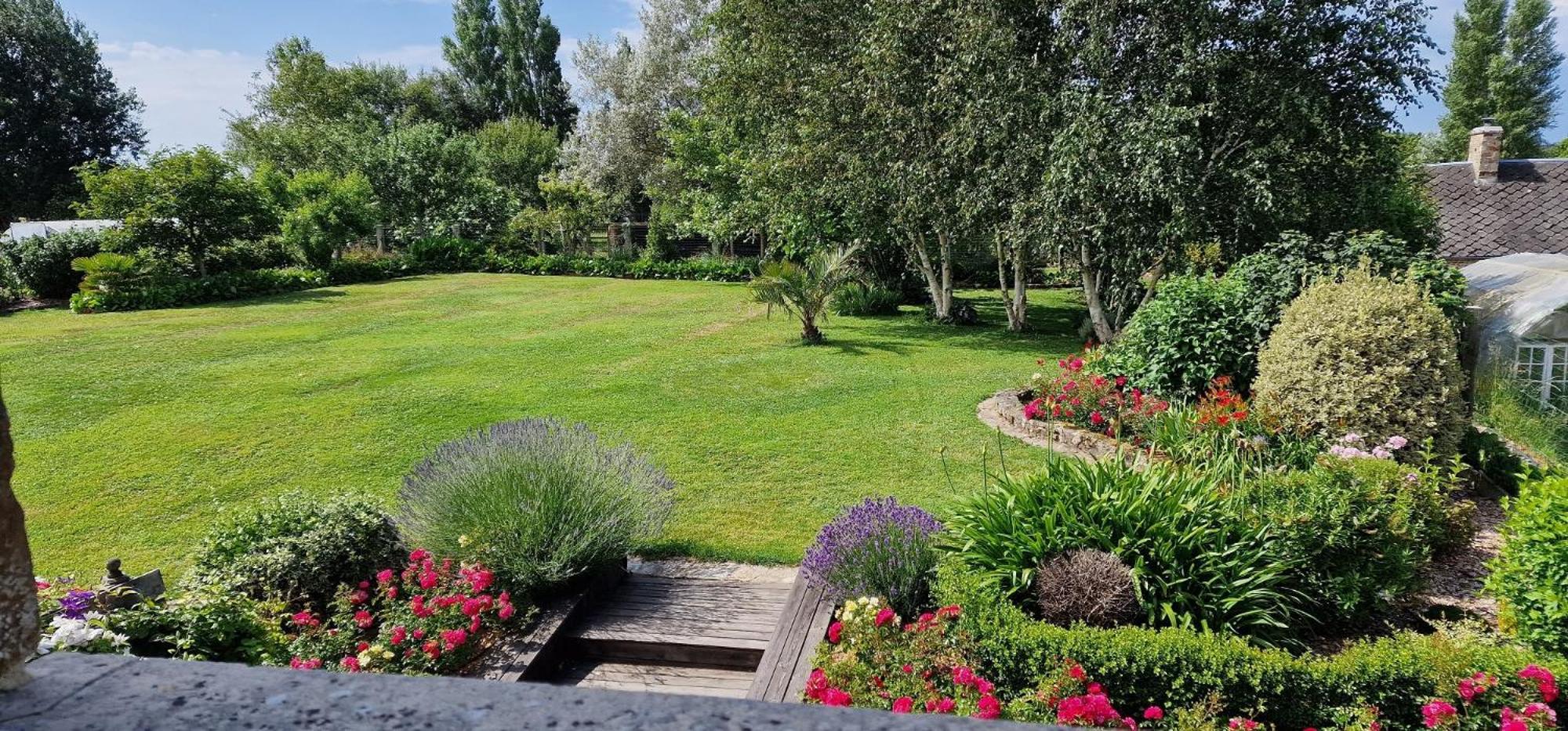 فيلا Le Dy En Fleurs Saint-Maurice-en-Cotentin المظهر الخارجي الصورة